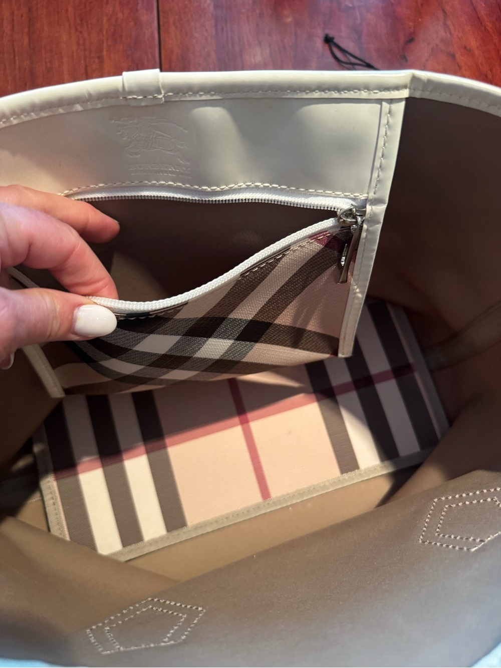 Burberry Haymarket Check Tote with Leather Trim & Dust Bag - Picture 8 of 12
